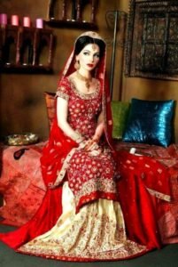 riwaaj-couture-bridal-wedding-party-wear-cute-stylish-new-fashion-dress-for-girls-women-3